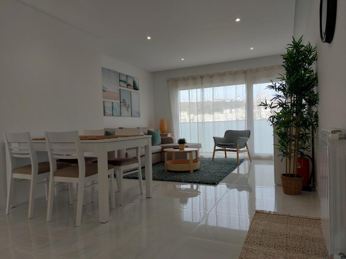 Beach Life Apartment, New, Elegant And Cozy Nazaré Esterno foto